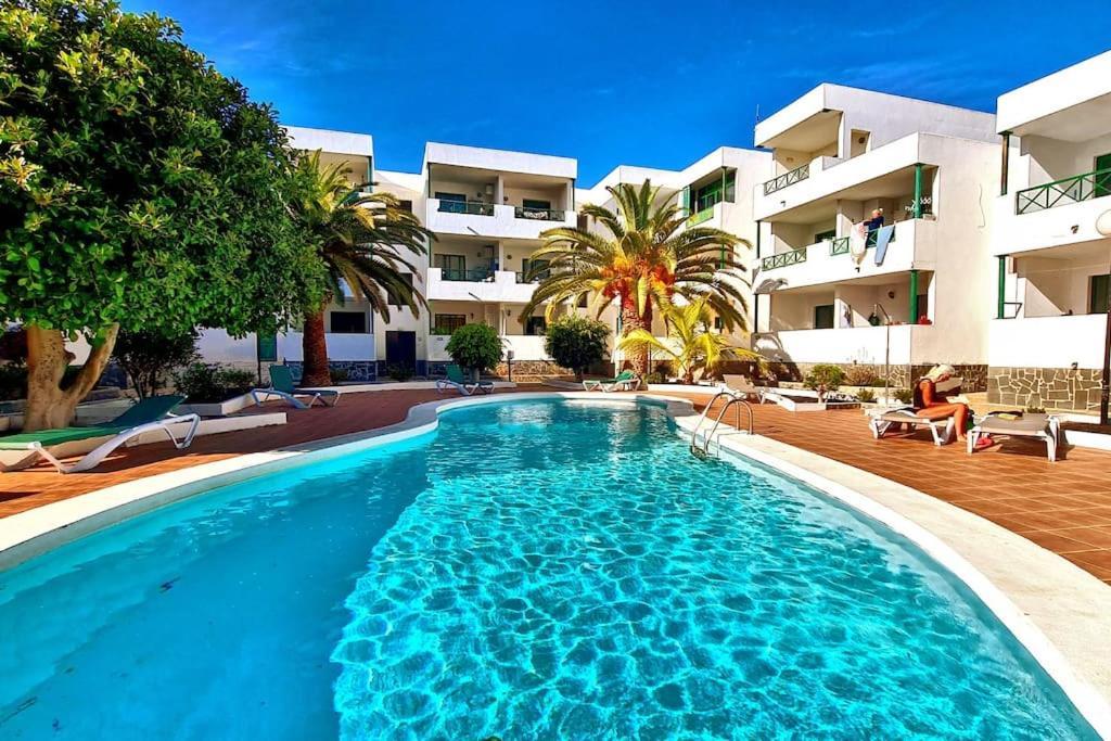 Cactus, Playa Y Piscina Daire Costa Teguise Dış mekan fotoğraf